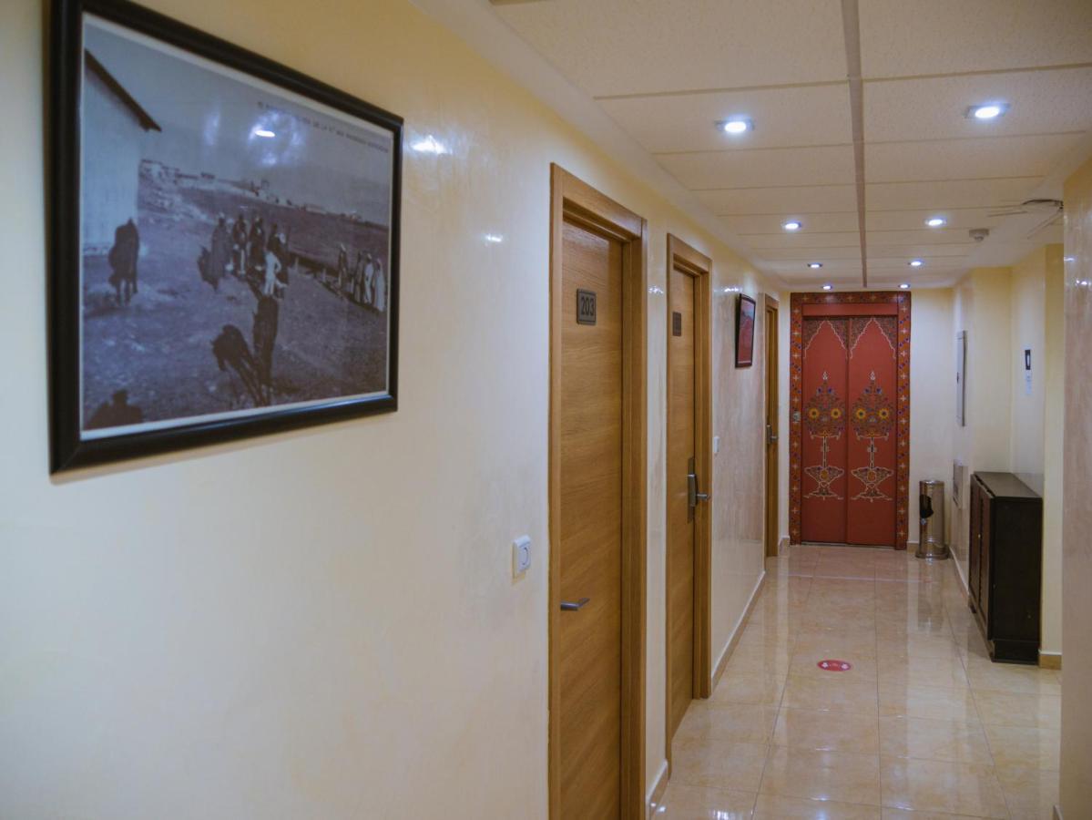 Hotel L'Aeroport Nador Bagian luar foto